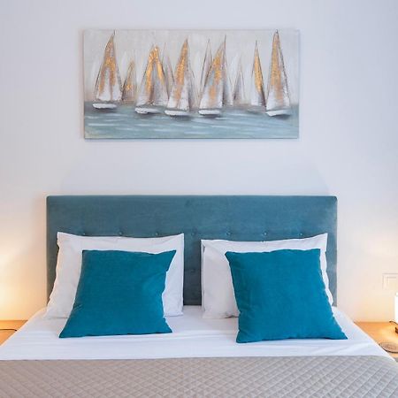 Villa Ami, Roda, Corfu: 10 Guests, Heated Pool, Private Mini Golf, Pool Table & More!! Экстерьер фото
