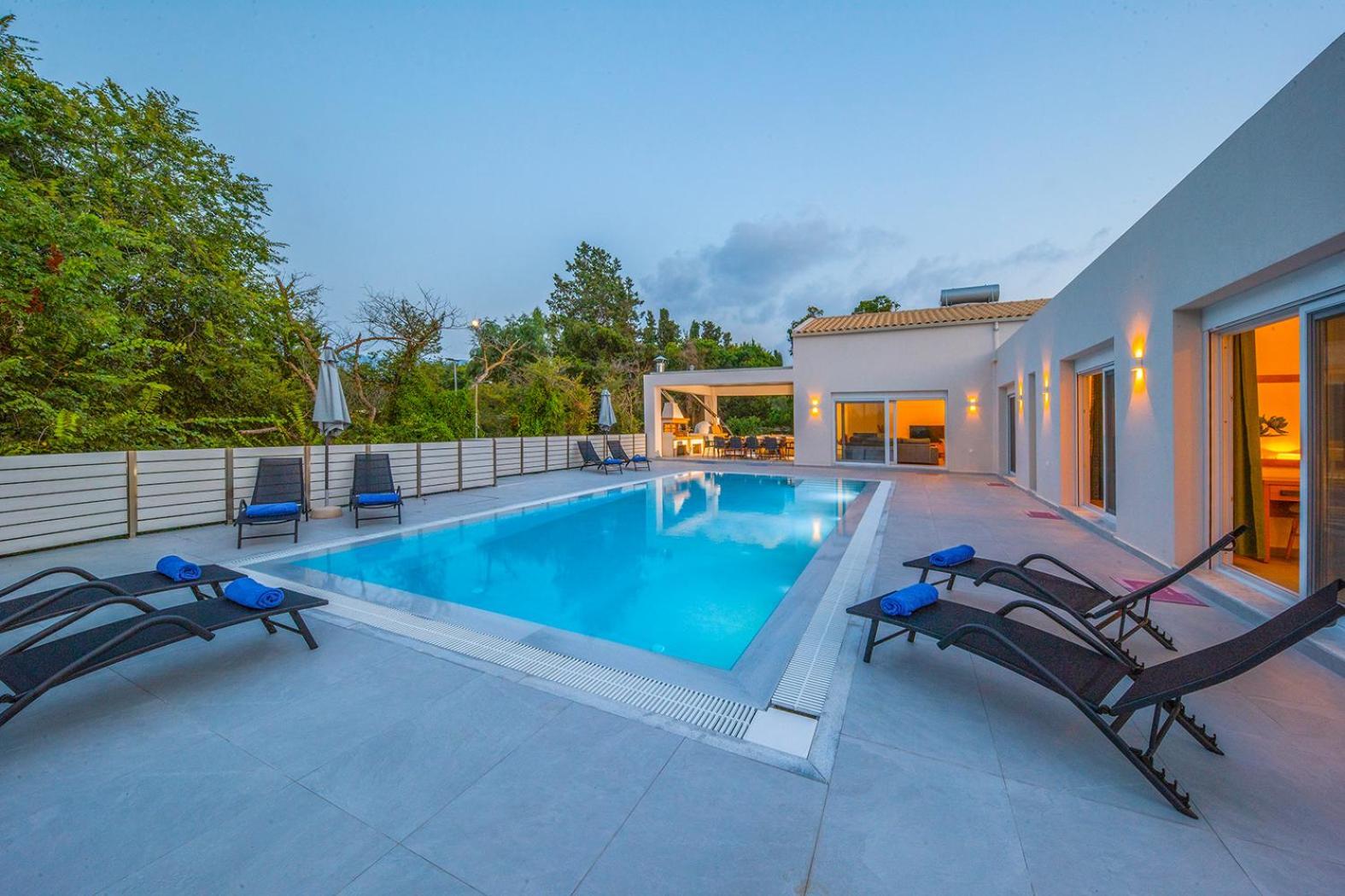 Villa Ami, Roda, Corfu: 10 Guests, Heated Pool, Private Mini Golf, Pool Table & More!! Экстерьер фото