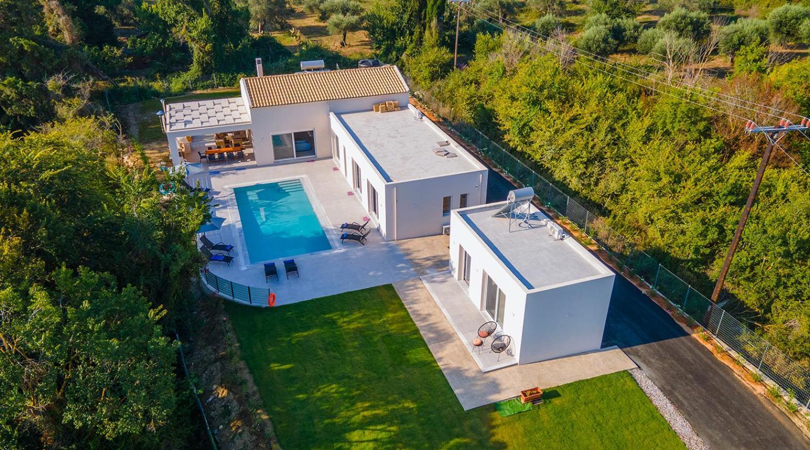 Villa Ami, Roda, Corfu: 10 Guests, Heated Pool, Private Mini Golf, Pool Table & More!! Экстерьер фото
