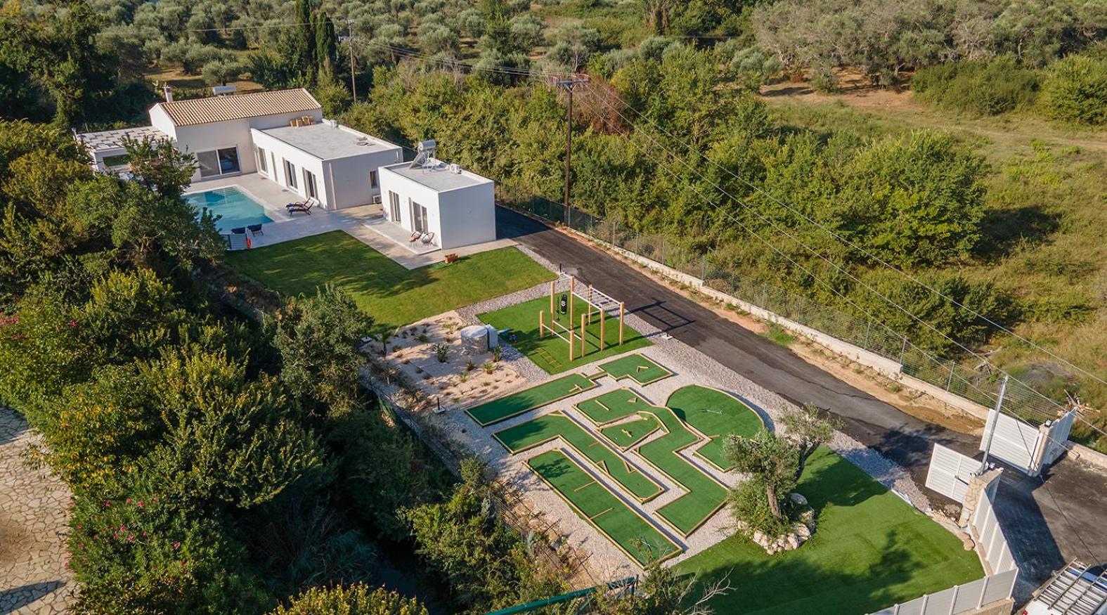 Villa Ami, Roda, Corfu: 10 Guests, Heated Pool, Private Mini Golf, Pool Table & More!! Экстерьер фото