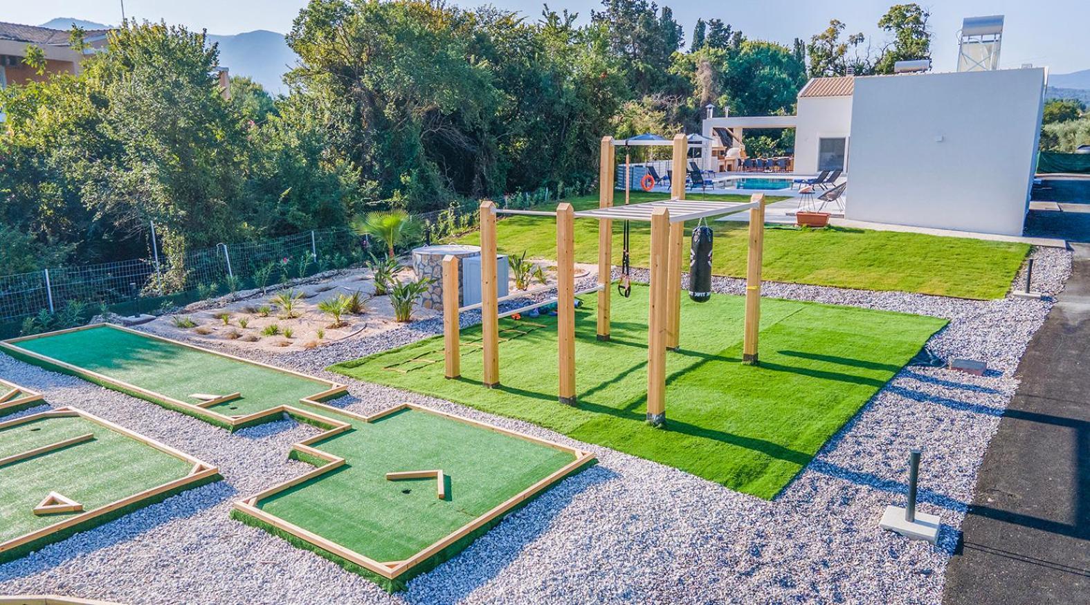 Villa Ami, Roda, Corfu: 10 Guests, Heated Pool, Private Mini Golf, Pool Table & More!! Экстерьер фото